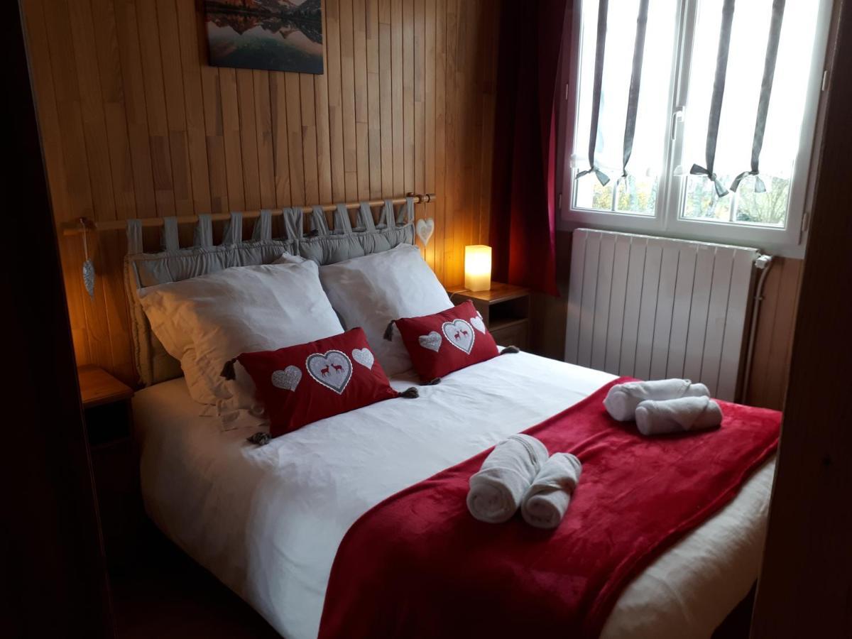 L'Aur~Elie Bed & Breakfast Lalinde Екстериор снимка